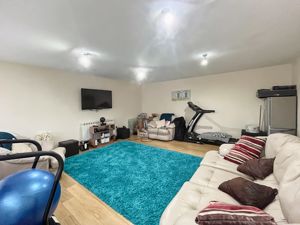 Photo 34- click for photo gallery